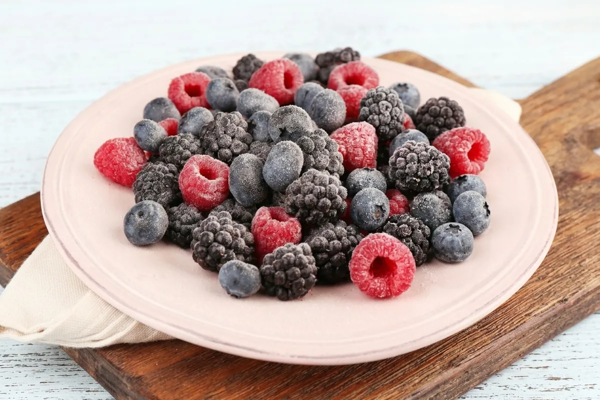 Frutas congeladas IQF en piezas sueltas: arándano, frambuesa y zarzamora